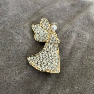 Angel pin